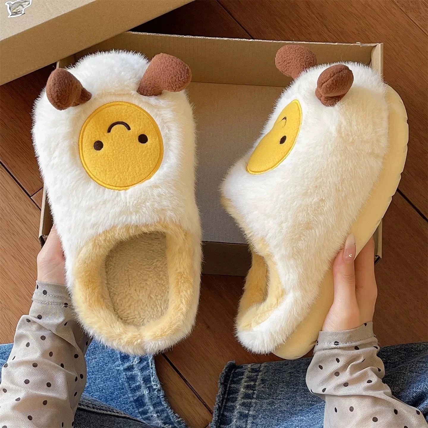 Egg Face Plush Slippers - Image 3